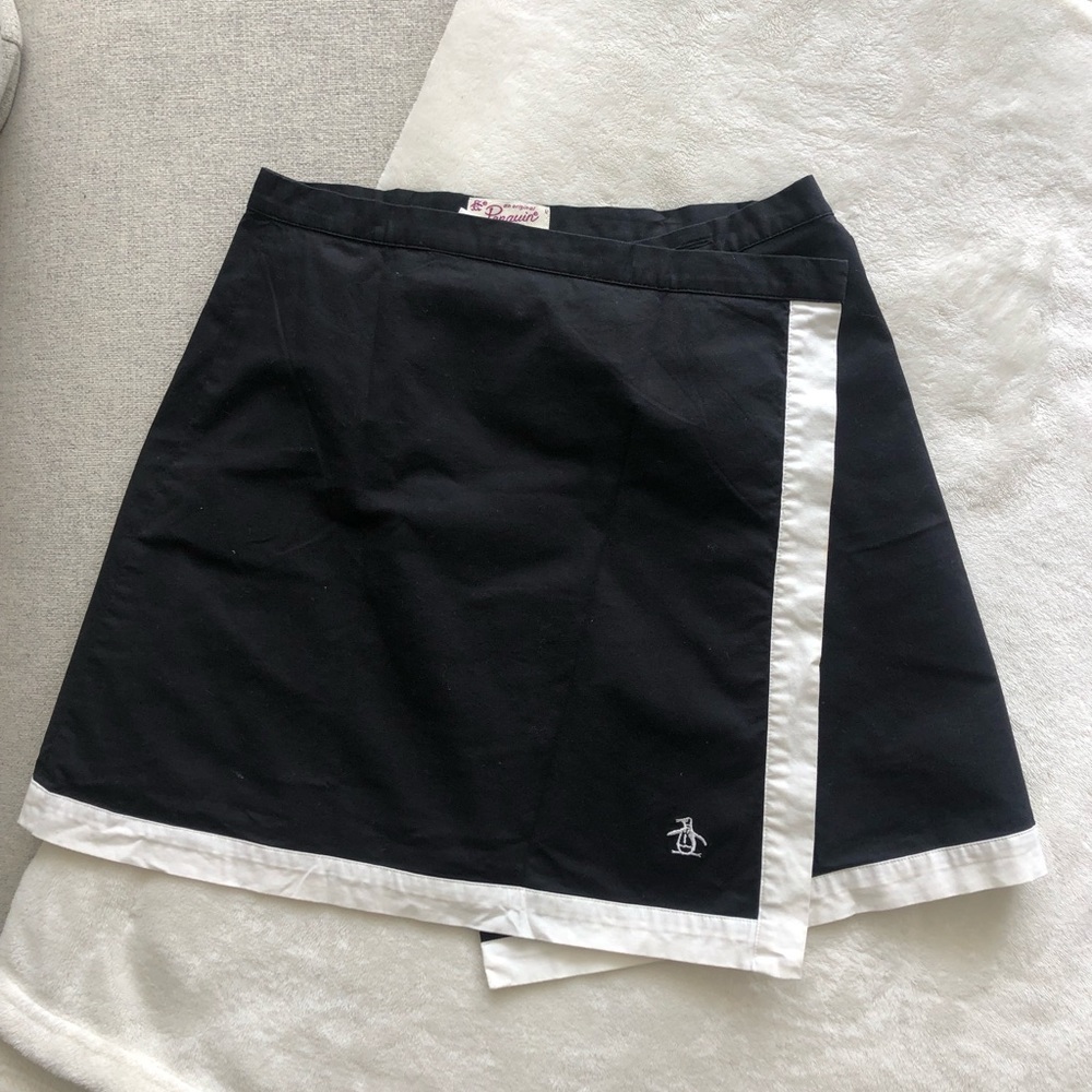 Asymmetrical warp skirt